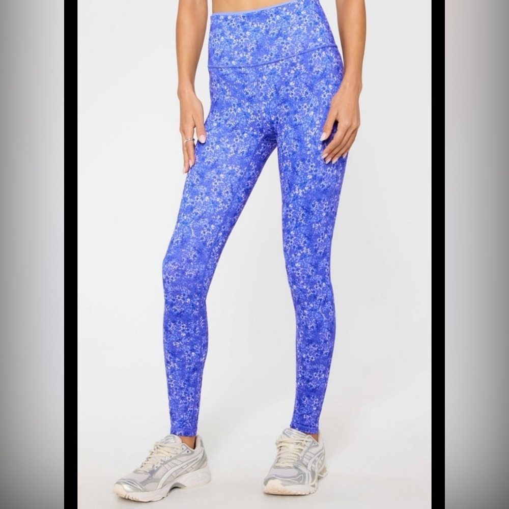 Fabletics Blue Floral  Powerhold Leggings Size L